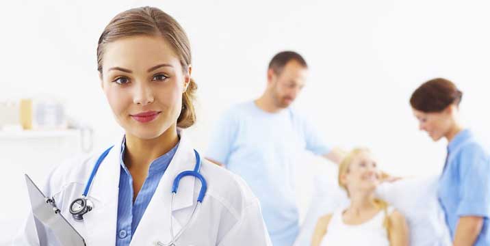 Medical professionals with patient - Substance Abuse Rehabilitation Services in Utah